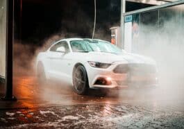 Najczęstsze błędy kierowców po detailingu – jak nie zniszczyć efektu?