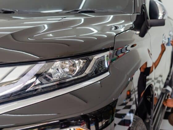 Ceramika na auto czym różni się od wosku i folii ochronnych